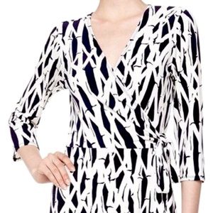 Laundry by Shelli Segal - Black & White Bamboo Print Wrap Dress